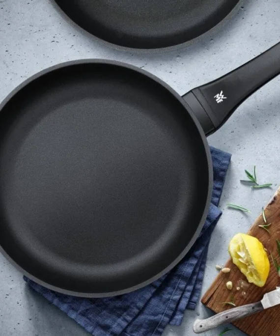 Patelnia aluminiowa z powłoką non-stick WMF
