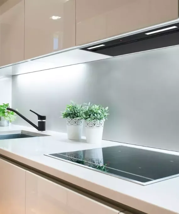 Okap sterowany gestami Kernau KBH 0560.1 B