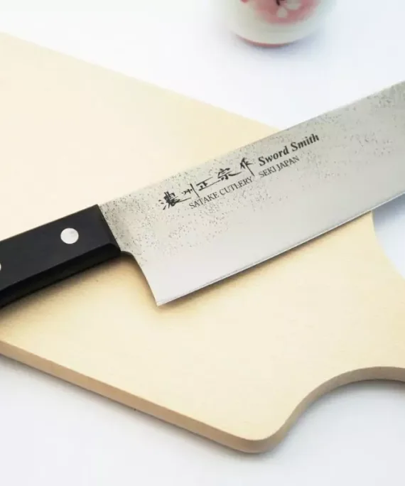 Nóż do warzyw Nakiri Satake Nashiji Black Pakka 16 cm