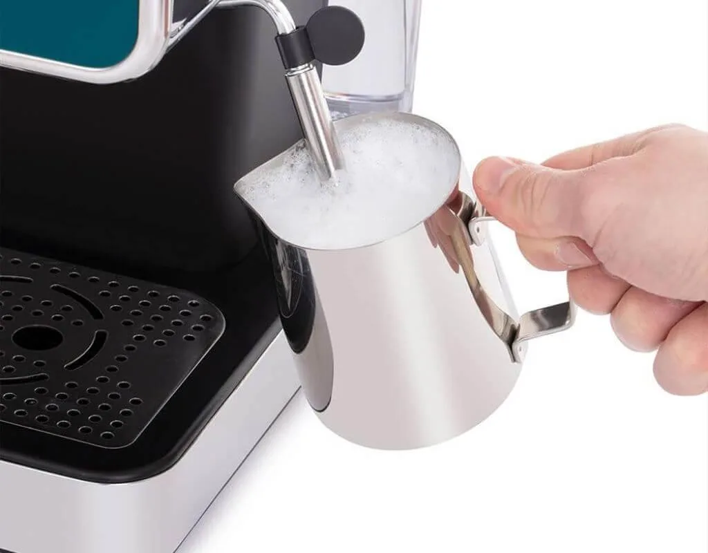 Ekspres do kawy kolbowy Russell Hobbs