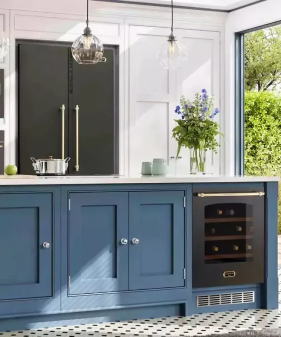 Winiarka do zabudowy Lofra