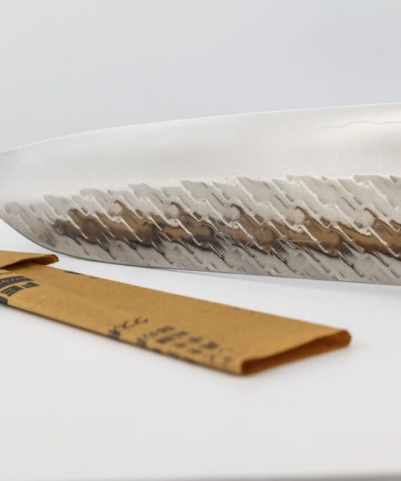 Nóż do mięsa Santoku Takeshi Saji STRIX 18 cm ręcznie kuty