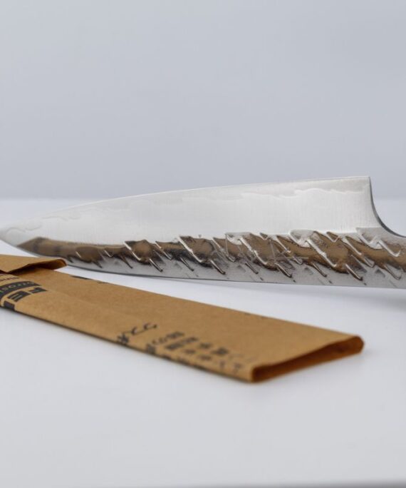 Nóż uniwersalny Takeshi Saji STRIX 13 cm ręcznie kuty
