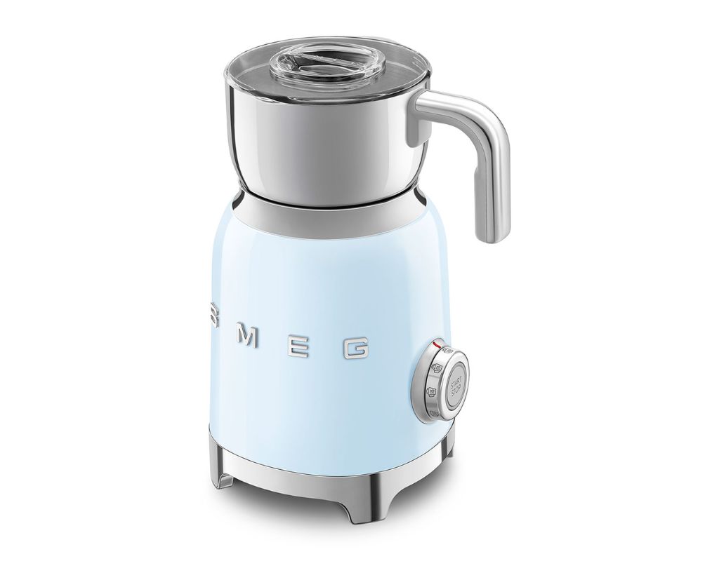 Spieniacz do mleka elektryczny Smeg 50's Style MFF11PBEU pastelowy błękit 600 ml