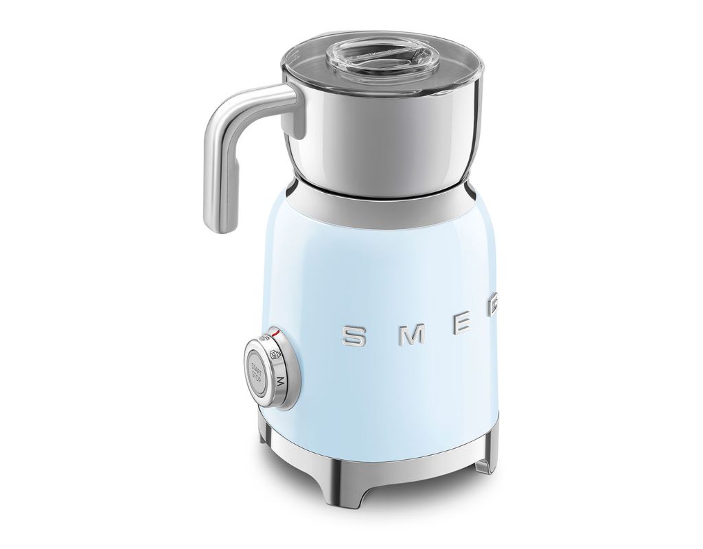 Spieniacz do mleka elektryczny Smeg 50's Style MFF11PBEU pastelowy błękit 600 ml