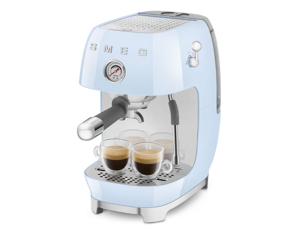 Ekspres do kawy kolbowy Smeg 50's Style ECF03PBEU pastelowy błękit
