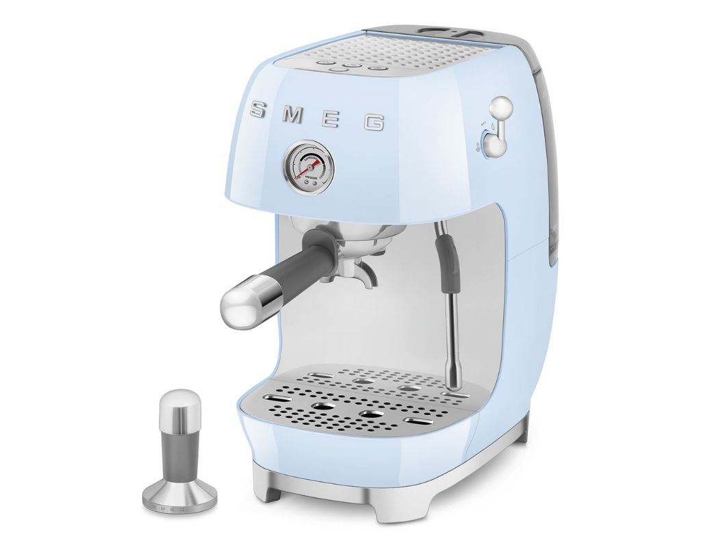 Ekspres do kawy kolbowy Smeg 50's Style ECF03PBEU pastelowy błękit